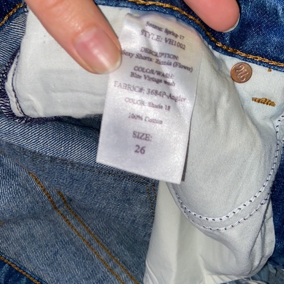 Miss Me Vintage | Embroidered floral Shorts Size 26 - Picture 8 of 8